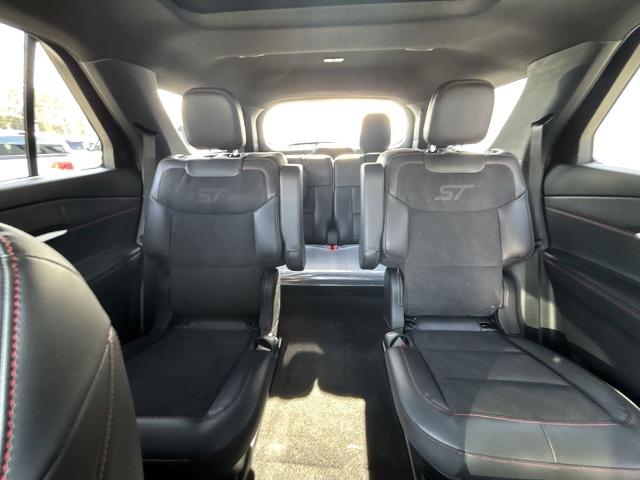 New 2026 Star White Metallic Tri-Coat Ford ST image 54
