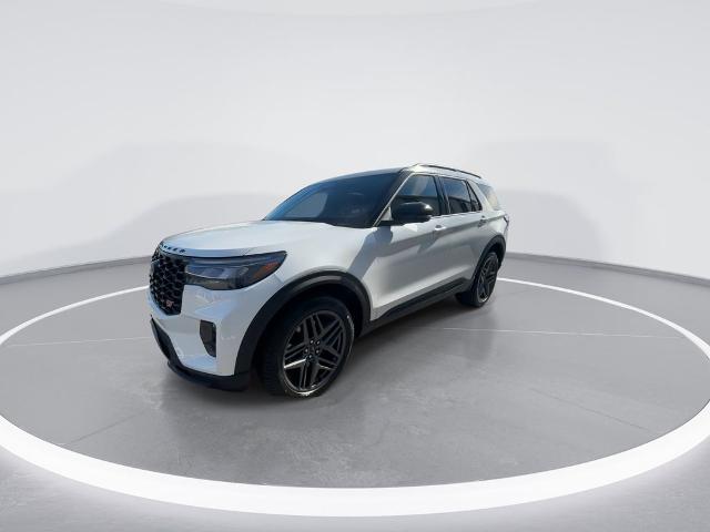 New 2026 Star White Metallic Tri-Coat Ford ST image 32