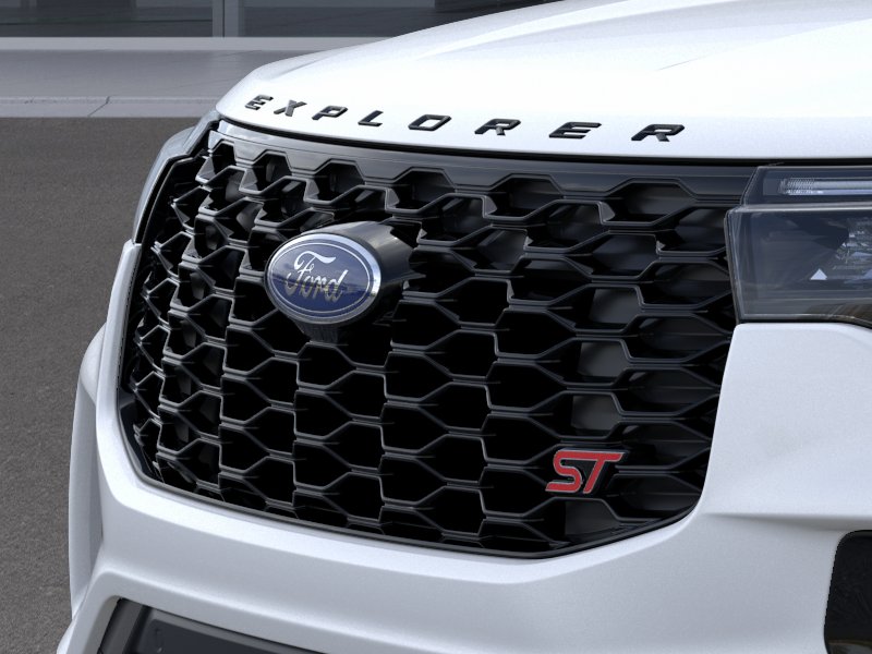 New 2026 Star White Metallic Tri-Coat Ford ST image 39