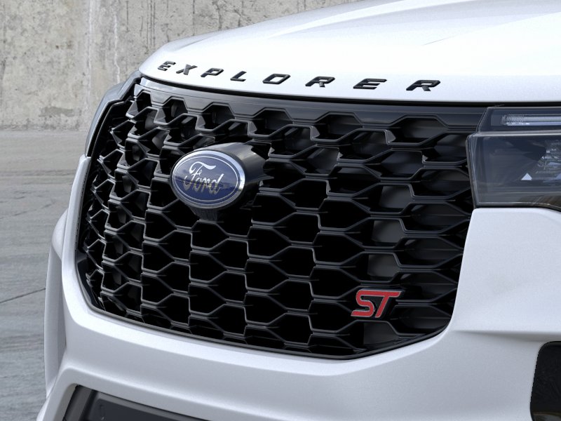 New 2026 Star White Metallic Tri-Coat Ford ST image 17