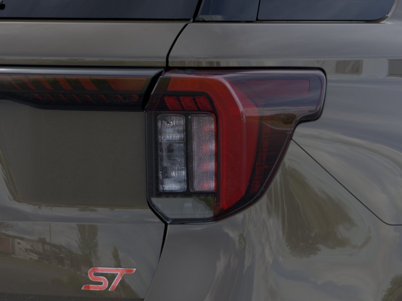 2026 Ford Explorer ST - Photo 21