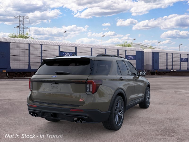 2026 Ford Explorer ST - Photo 8