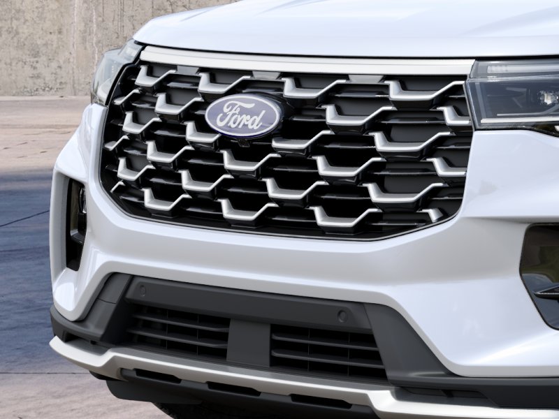 New 2027 Star White Metallic Tri-Coat Ford Platinum image 40