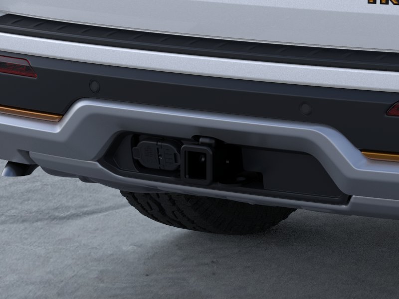 New 2026 Star White Metallic Tri-Coat Ford Tremor image 46
