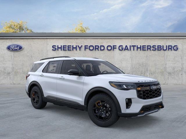New 2026 Space White Metallic Ford Tremor image 24