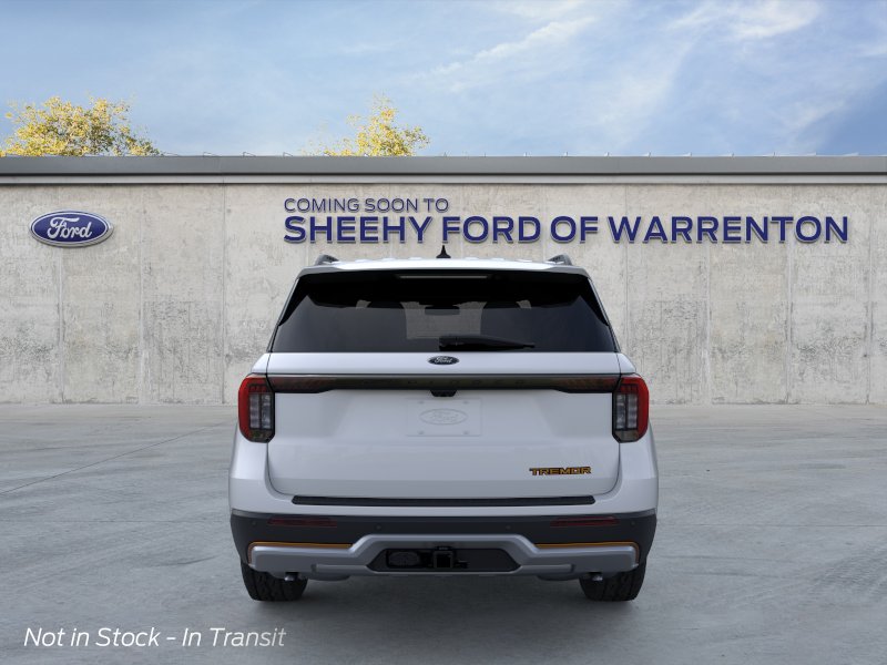 New 2026 Space White Metallic Ford Tremor image 30