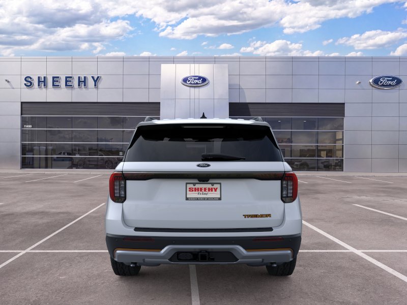 New 2026 Space White Metallic Ford Tremor image 30