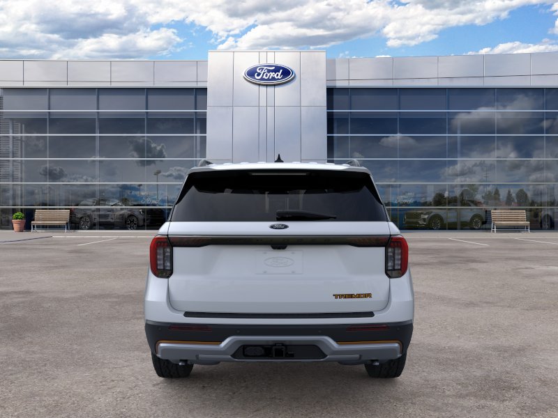 New 2026 Space White Metallic Ford Tremor image 28