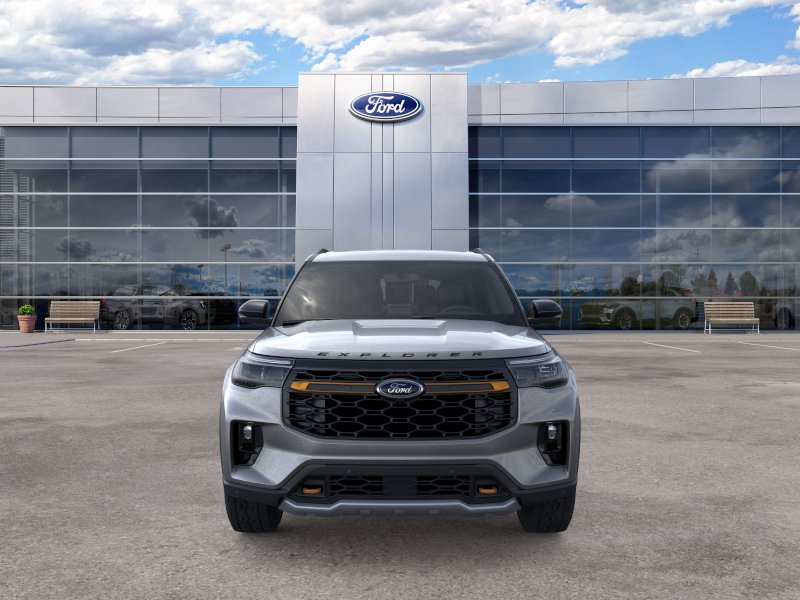 New 2026 Carbonized Gray Metallic Ford Tremor® image 28