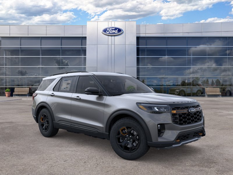 New 2026 Carbonized Gray Metallic Ford Tremor® image 29