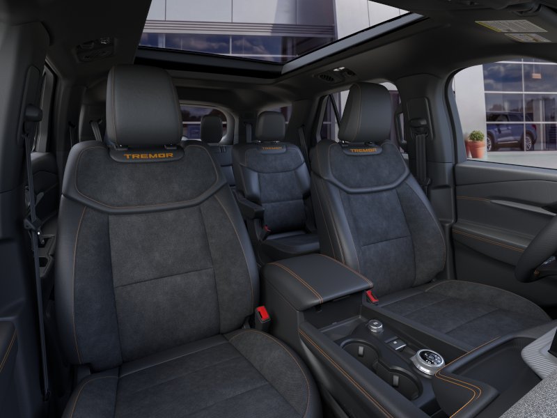 New 2026 Space White Metallic Ford Tremor® image 29