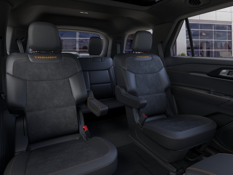 New 2026 Space White Metallic Ford Tremor® image 30