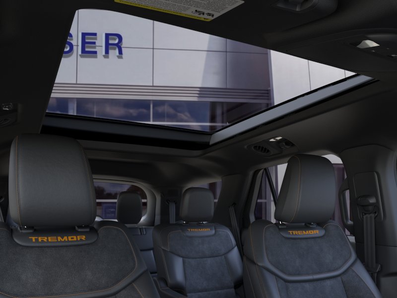 New 2026 Space White Metallic Ford Tremor® image 41