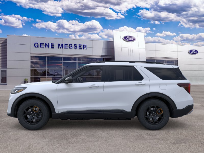 New 2026 Space White Metallic Ford Tremor® image 22