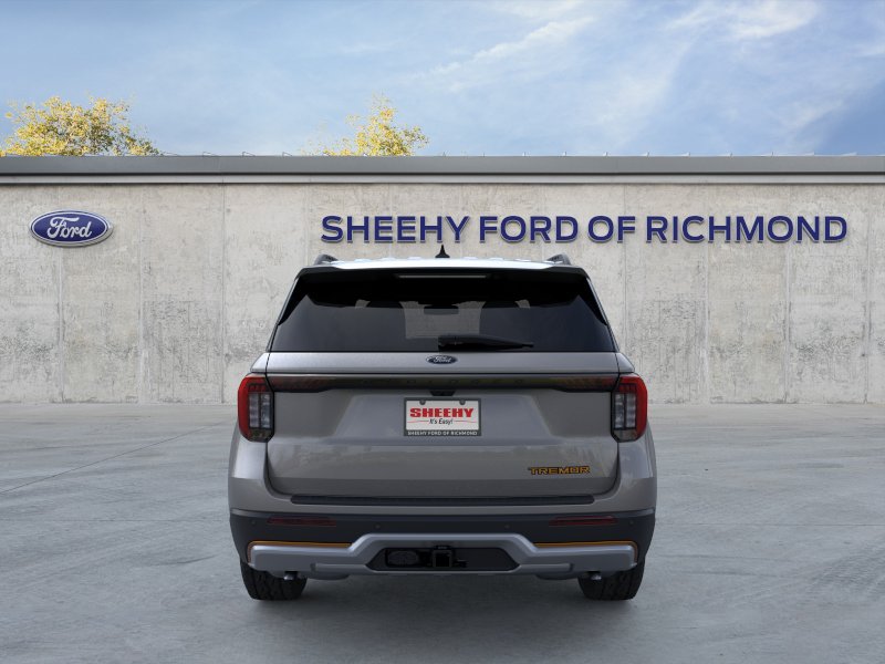 New 2026 Carbonized Gray Metallic Ford Tremor® image 6