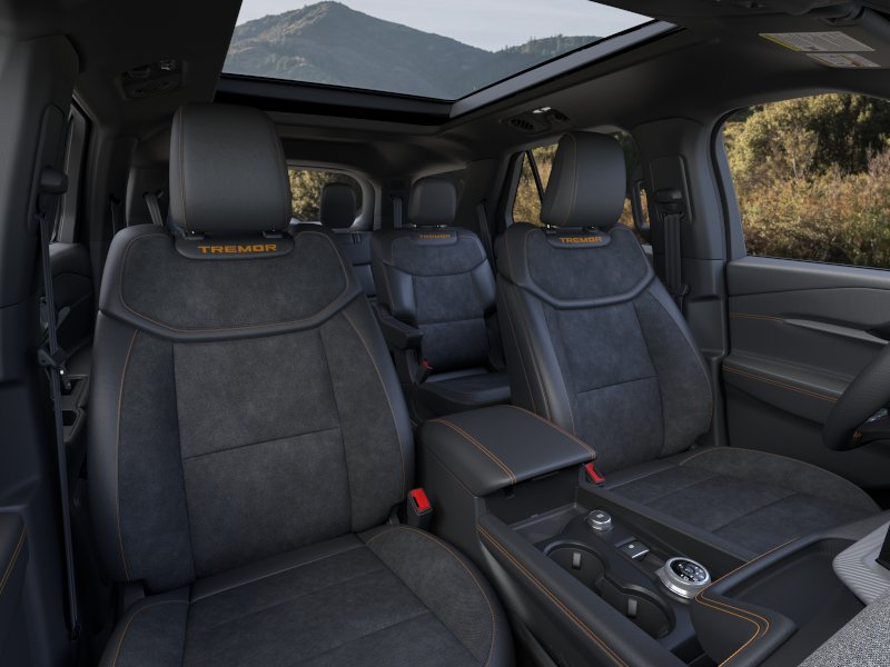 New 2026 Agate Black Metallic Ford Tremor® image 10