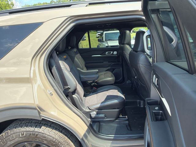 New 2026 Marsh Gray Ford Tremor® image 36