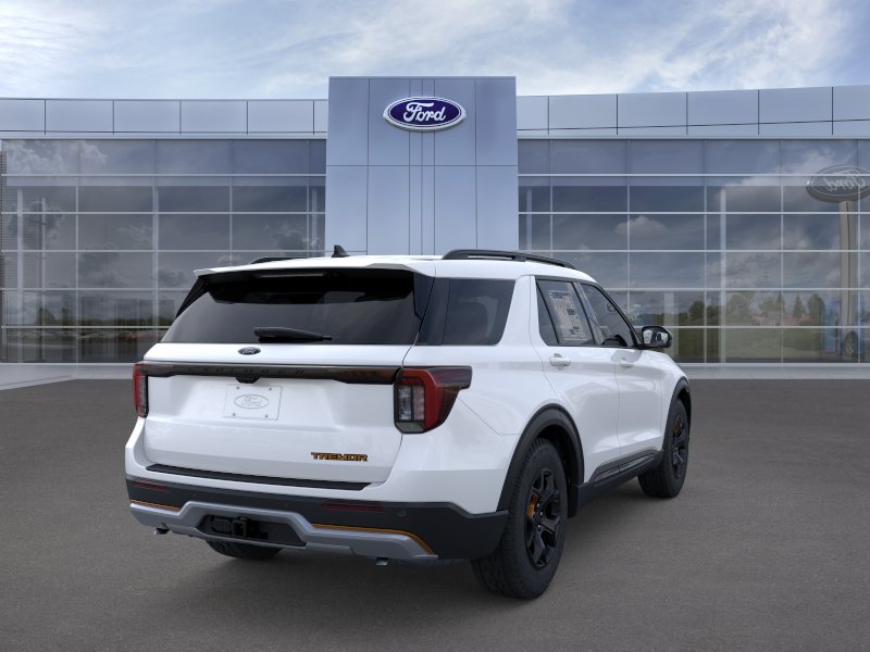 New 2026 Star White Metallic Tri-Coat Ford Tremor® image 30