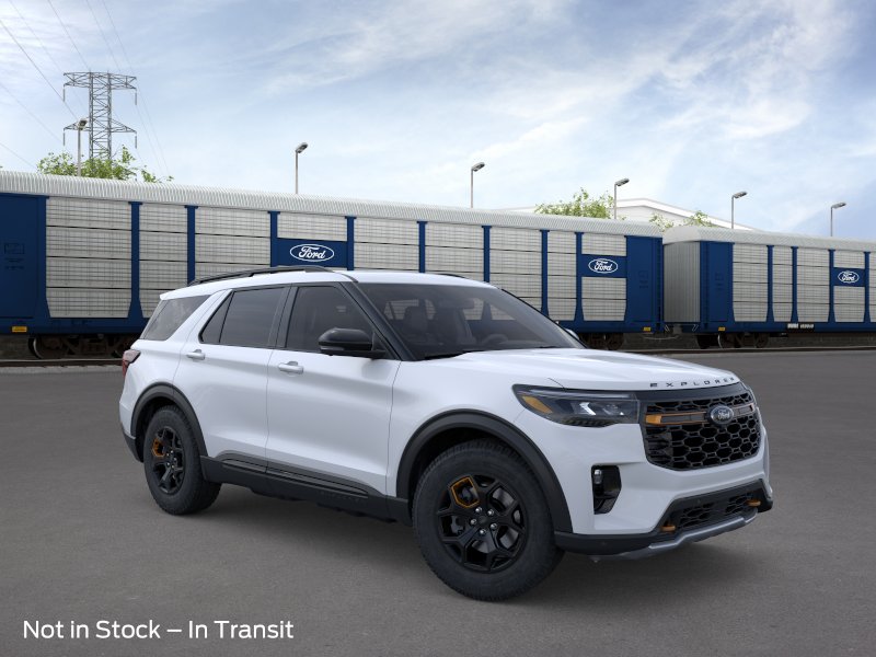 2026 Ford Explorer Tremor 4WD's photo