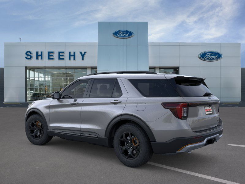 New 2026 Carbonized Gray Metallic Ford Tremor image 39