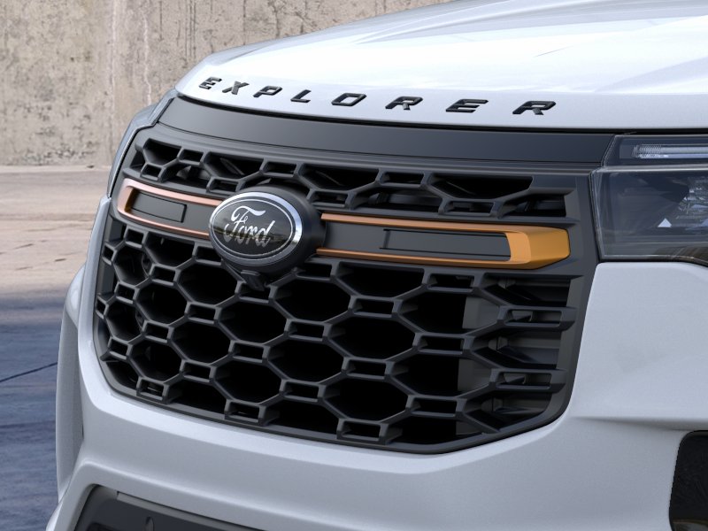 New 2026 Space White Metallic Ford Tremor® image 17