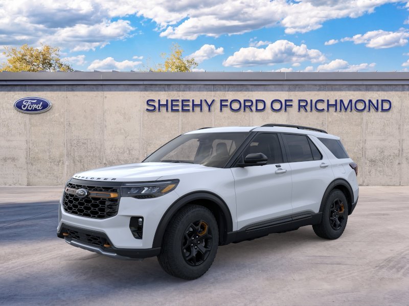 New 2026 Space White Metallic Ford Tremor® image 2