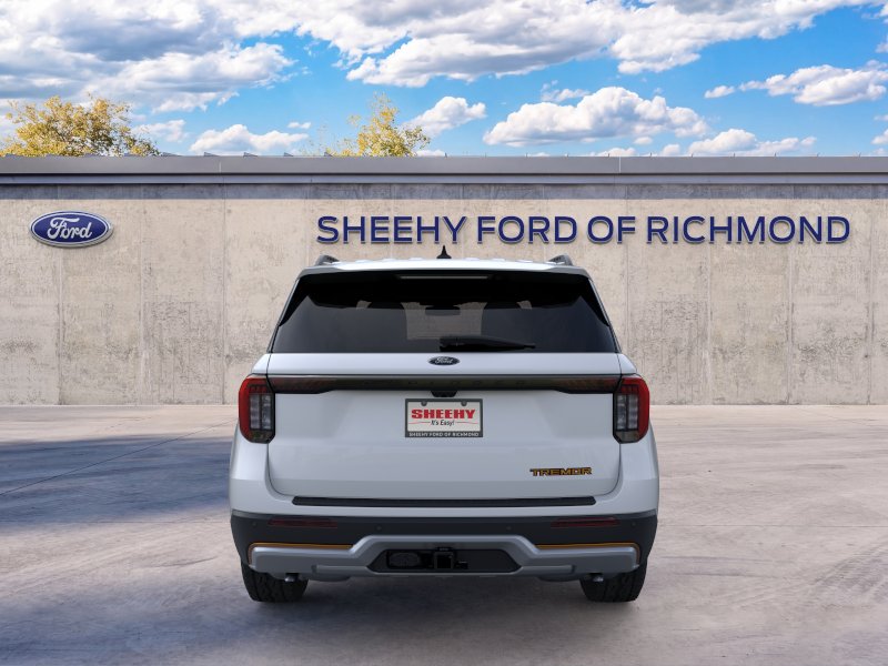 New 2026 Space White Metallic Ford Tremor® image 6