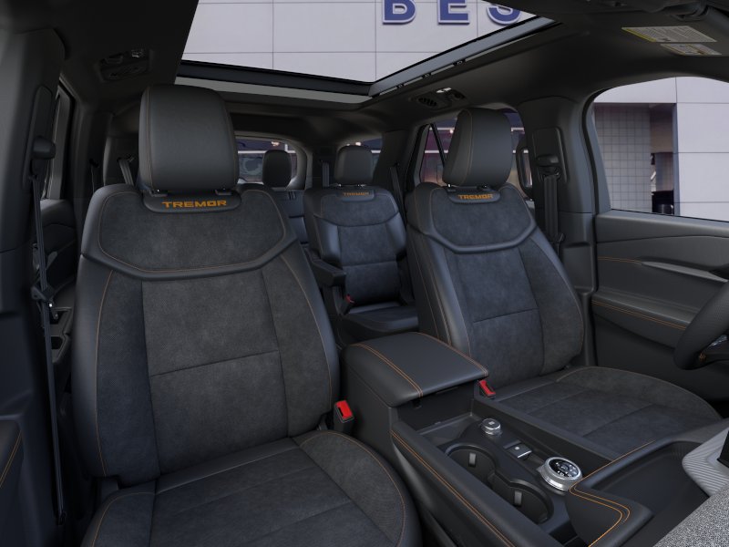New 2026 Star White Metallic Tri-Coat Ford Tremor® image 10