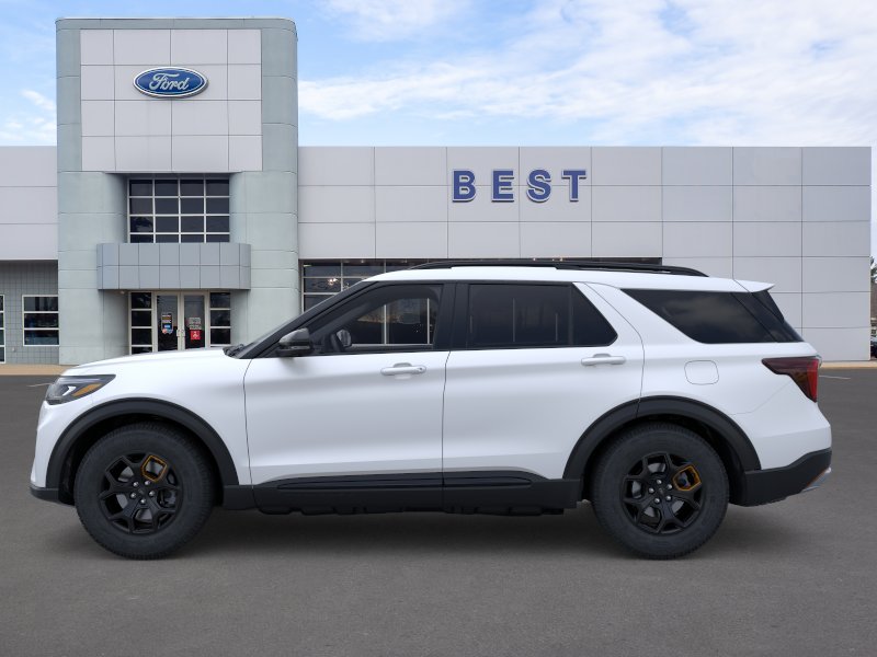 New 2026 Star White Metallic Tri-Coat Ford Tremor® image 3