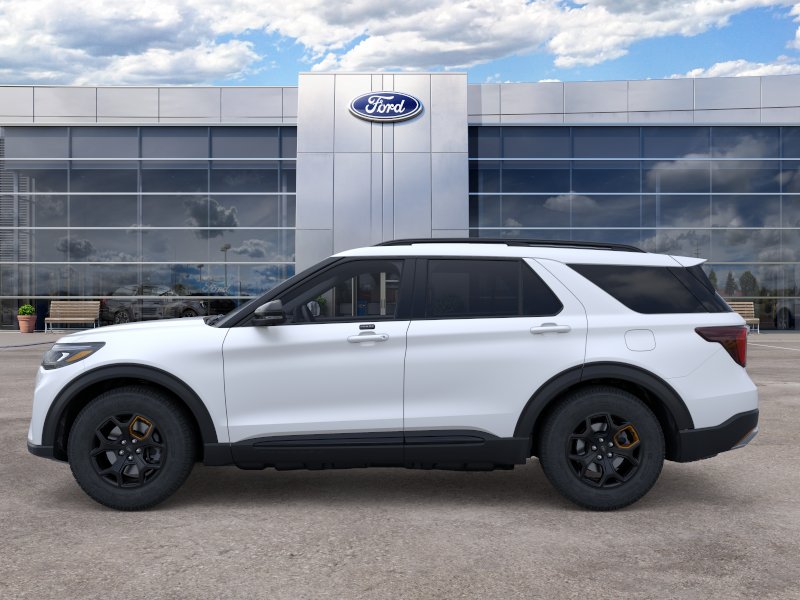 New 2026 Star White Metallic Tri-Coat Ford Tremor image 38