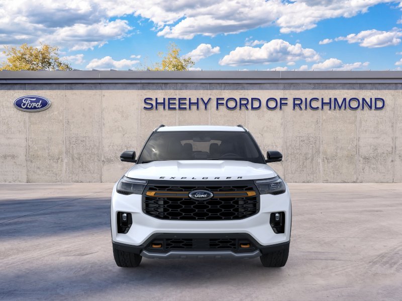 New 2026 Star White Metallic Tri-Coat Ford Tremor® image 7