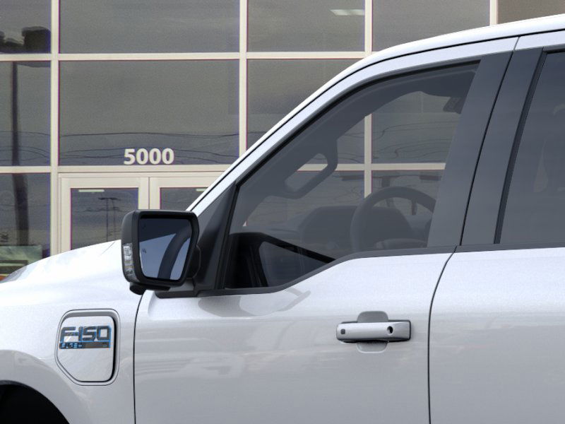 2025 Ford F-150 Lightning Flash - Photo 42