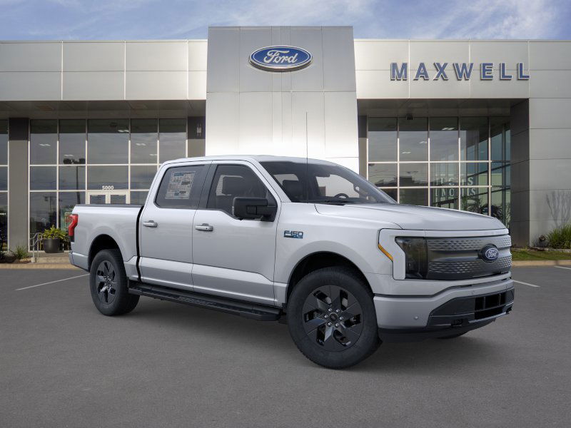2025 Ford F-150 Lightning Flash - Photo 29