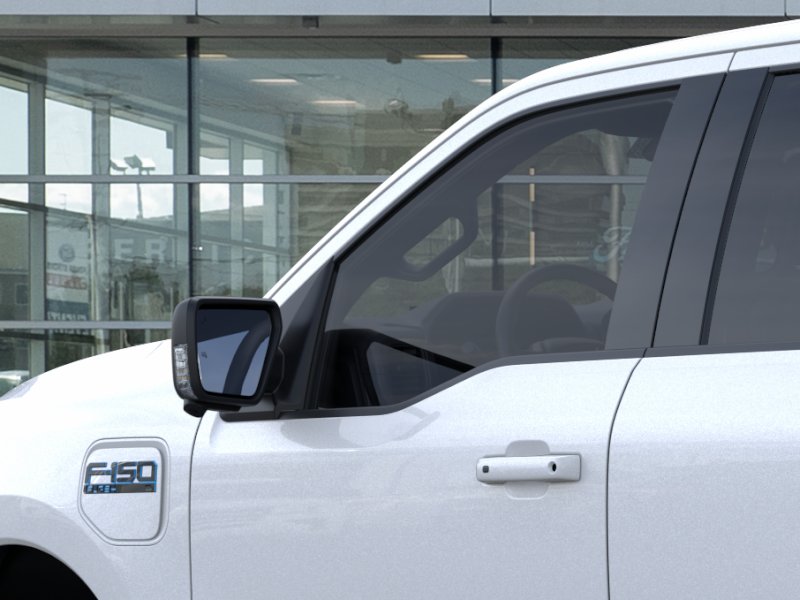 2025 Ford F-150 Lightning Flash - Photo 20