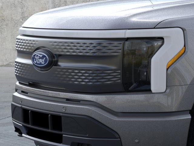 New 2025 Carbonized Gray Metallic Ford Flash™ image 17