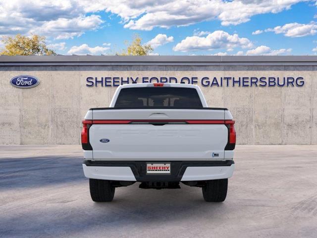 2025 Ford F-150 Lightning Lariat - Photo 6