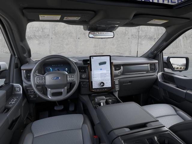 New 2025 Space White Metallic Ford Lariat image 31