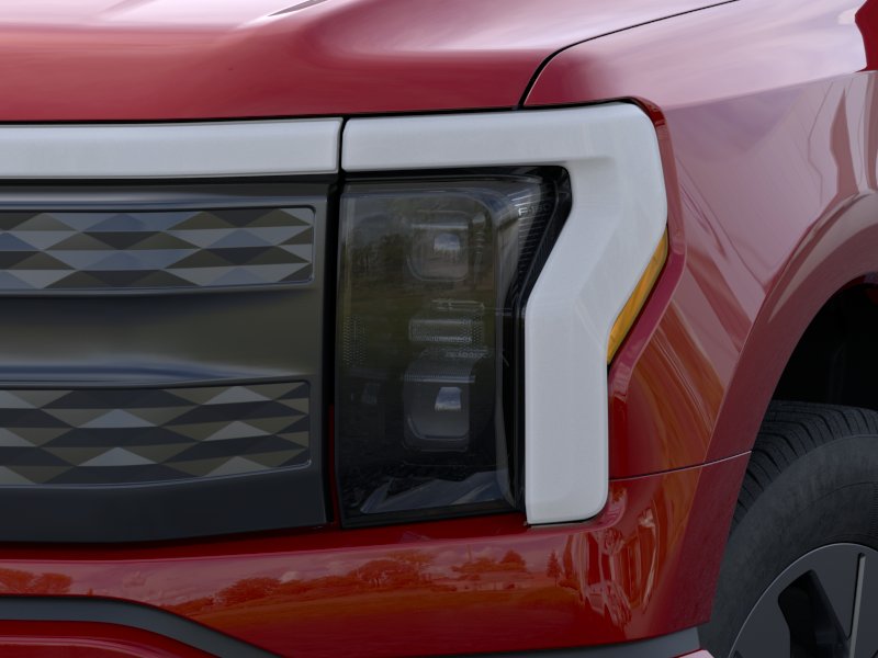 2025 Ford F-150 Lightning Lariat - Photo 18