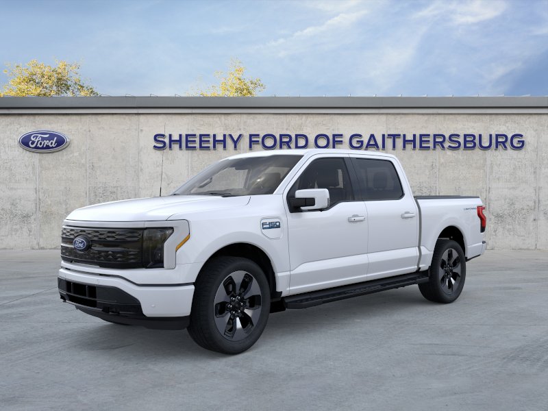 New 2025 Star White Metallic Tri-Coat Ford Platinum image 24