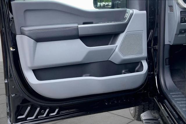New 2026 Agate Black Metallic Ford F-250® XL image 30