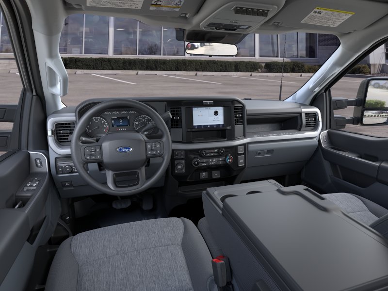 New 2026 Oxford White Ford XL image 9