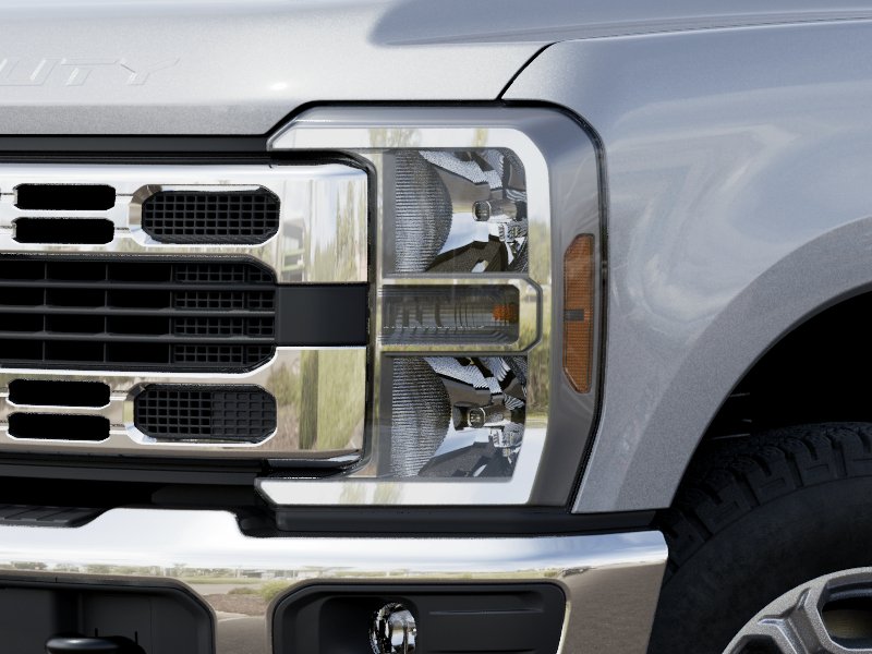 New 2027 Iconic Silver Metallic Ford XLT image 53