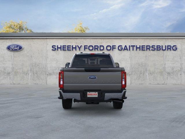 New 2026 Carbonized Gray Metallic Ford XLT image 28