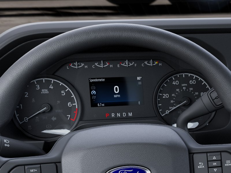 New 2027 Oxford White Ford XLT image 14