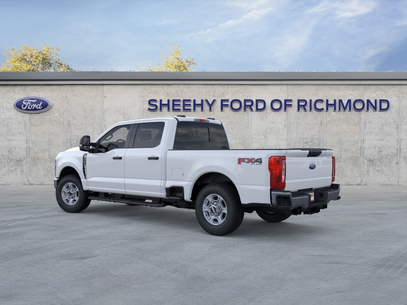 New 2026 Oxford White Ford F-250® XLT image 5