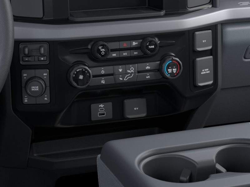 New 2026 Oxford White Ford F-250® XL image 37