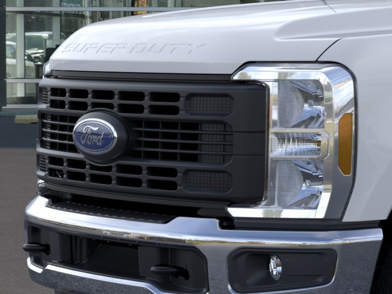 New 2026 Oxford White Ford XL image 52