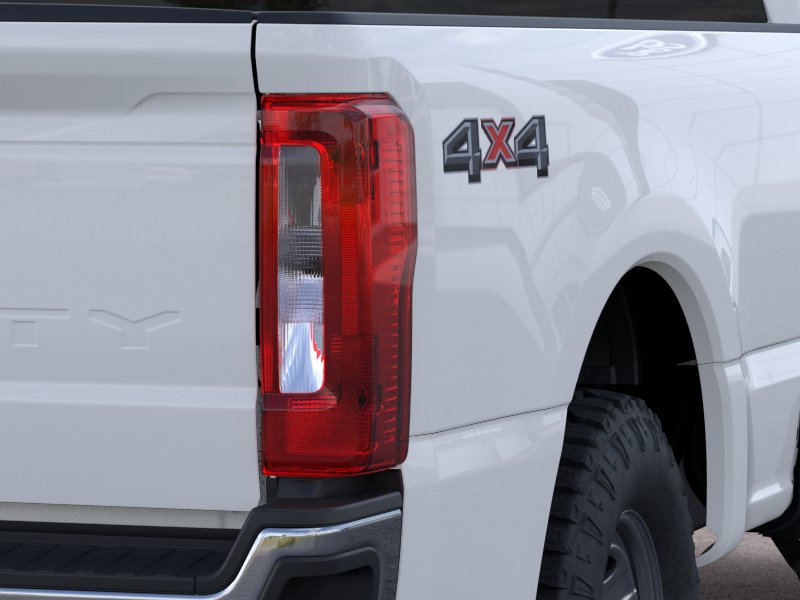 New 2026 Oxford White Ford XL image 56