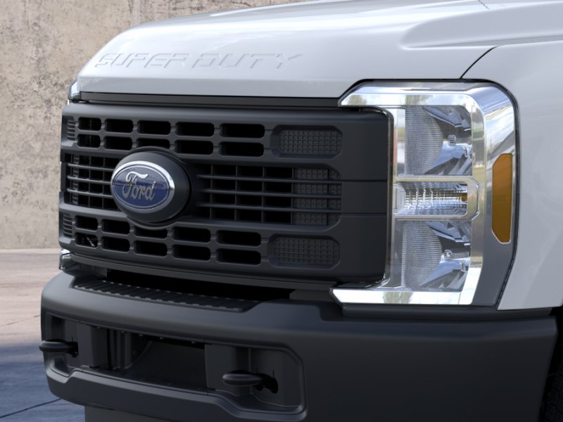New 2026 Oxford White Ford F-250® XL image 17