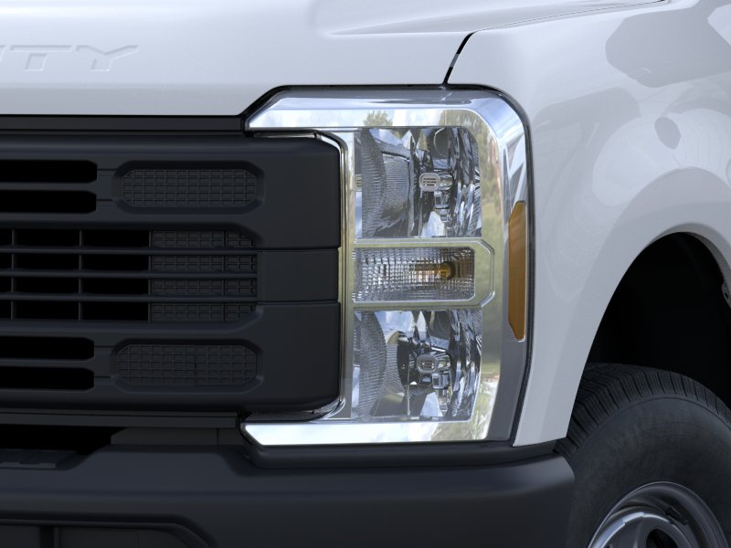 New 2026 Oxford White Ford F-250® XL image 18